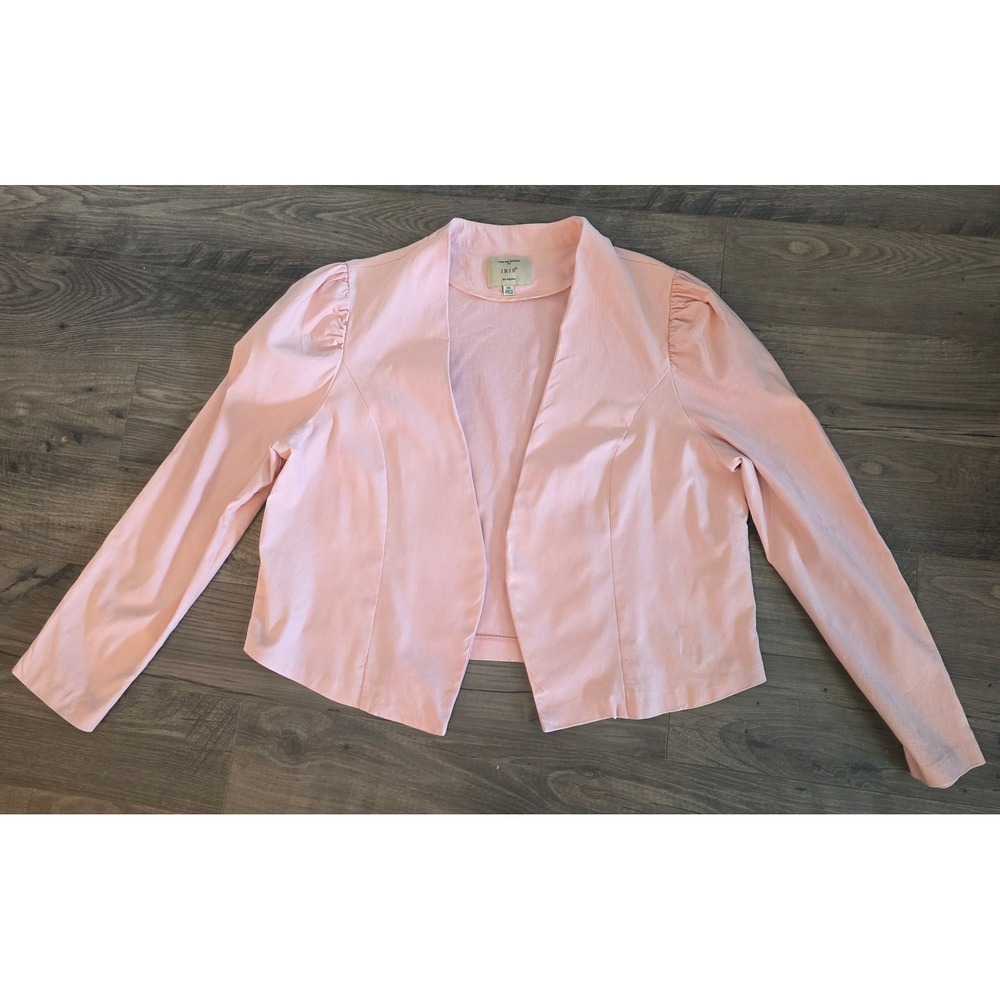 Women's sz 3X IRIS Los Angeles Pink Puff Shoulder Open Front Cropped Blazer